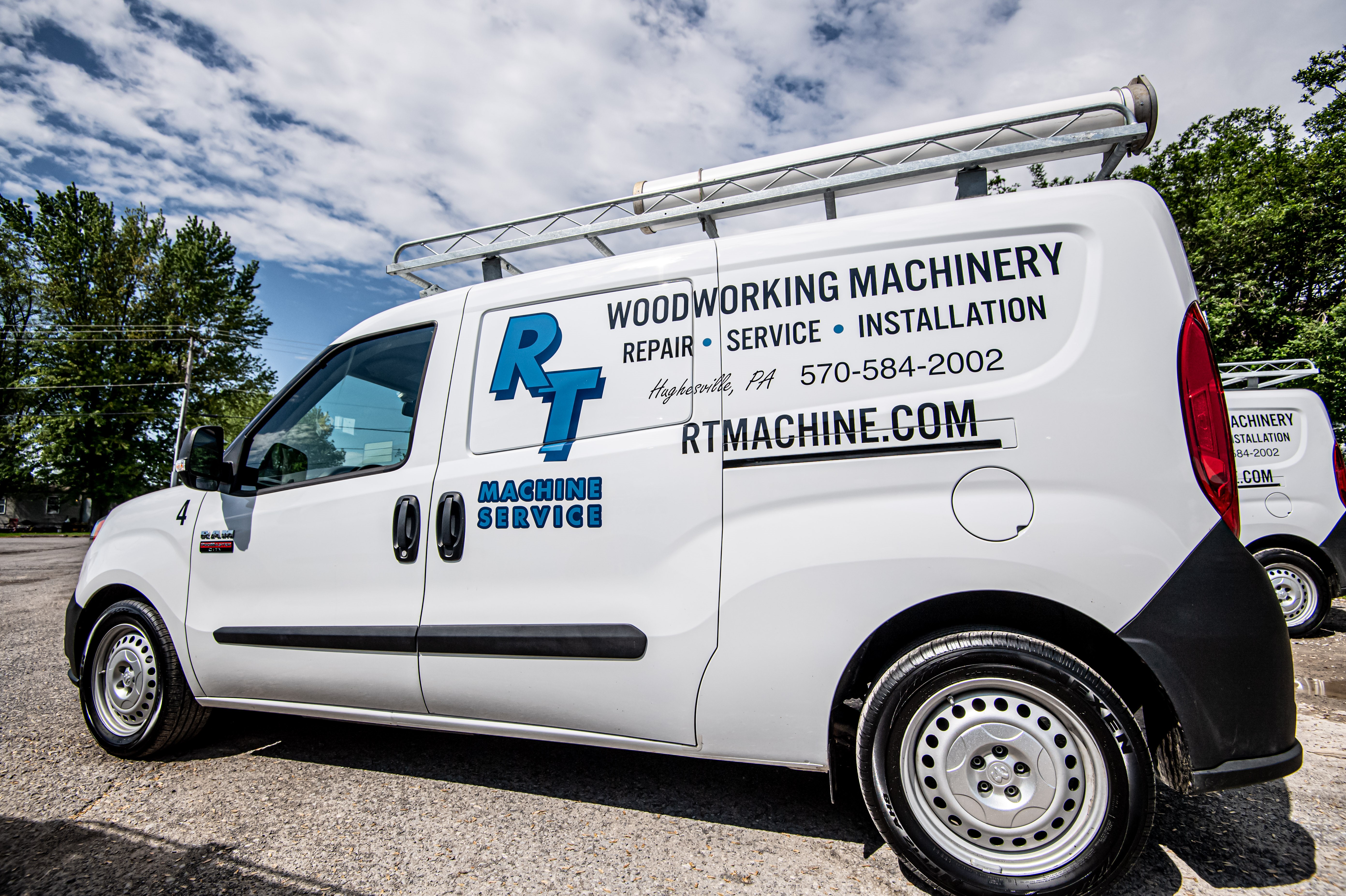 RT Machine service van