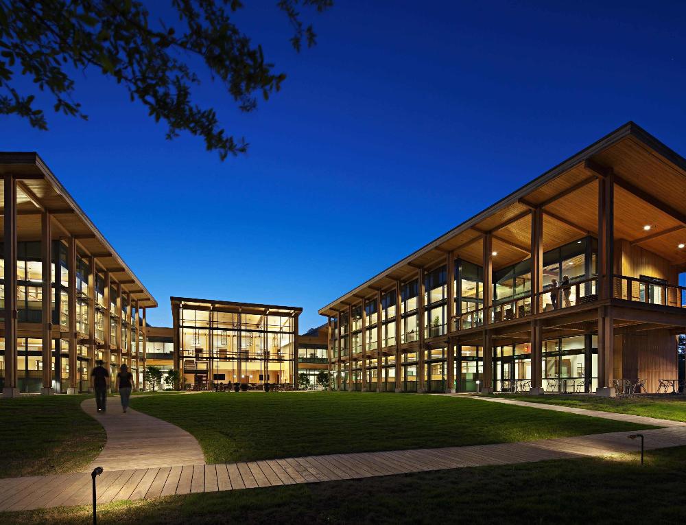 Live Oak Bank Building Tops WoodWorks' 2015 Wood Design Awards