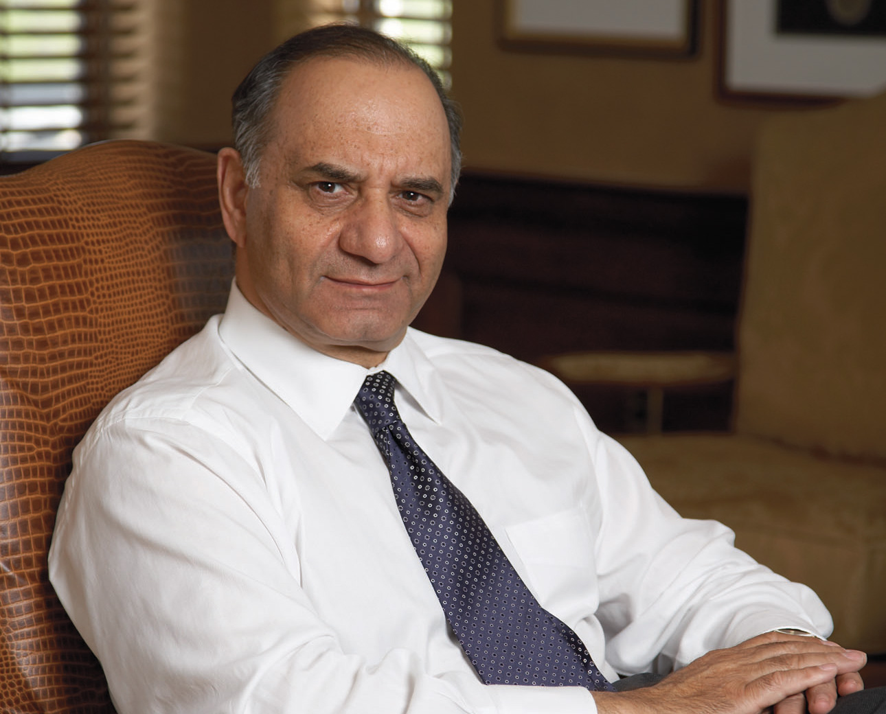 http://www.woodworkingnetwork.com/events-contests/market-leaders/wood-industry-market-leader-farooq-kathwari-ethan-allen-interiors